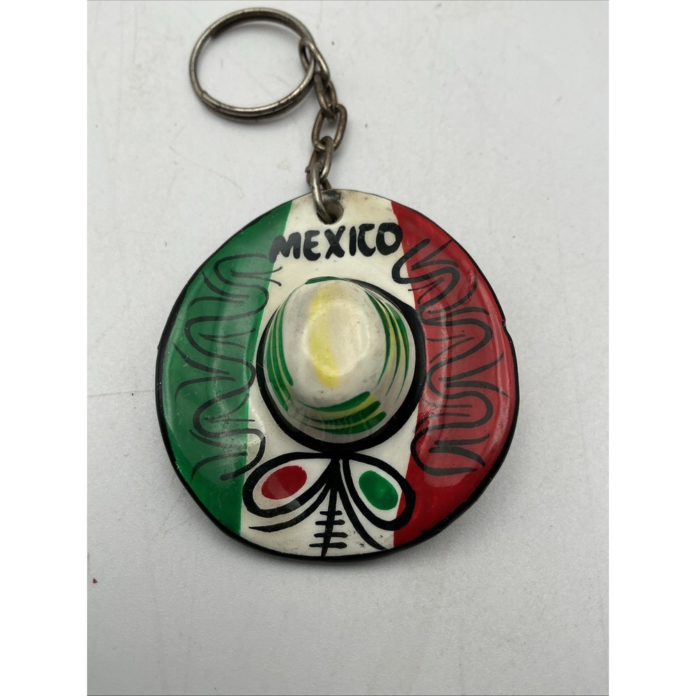 Vintage Mexico Sombrero Key Chain 2" 3D Resina Souvenir Mexican Flag Folk Art